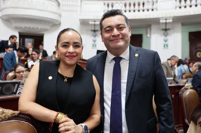 “Uno de los pilares de la izquierda, sí de la 4T, es acabar con la propiedad privada, y toman como modelo a Cuba y Venezuela”, expresó la Diputada Laura Álvarez en el pleno del Congreso. FOTO: Especial