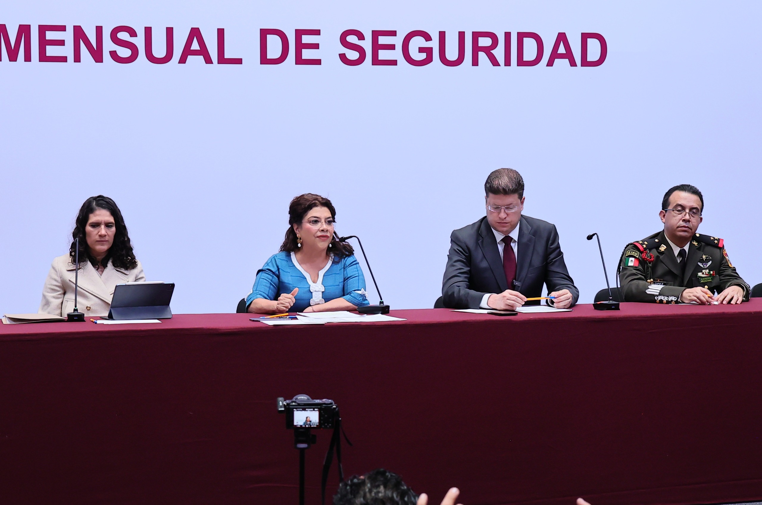 Brugada tuvo que reconocer el problema de los pinchazos Brugada tuvo que reconocer el problema de los pinchazos