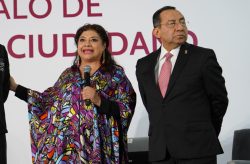 Si para resolver el conflicto en el Poder Judicial de la Ciudad de México (PJCDMX) se necesita la renuncia de su presidente, Rafael Guerra Álvarez, los Poderes Legislativo y Ejecutivo deberían valorar si promueven su destitución. Sólo le quedan seis meses para que concluya su presidencia, aunque otros dirán: ¡Todavía le quedan seis meses! FOTO: Especial