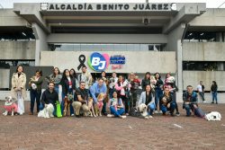 El alcalde Luis Mendoza buscará la certificación oficial para que la alcaldía sea ‘pet friendly’, según anunció este Día Mundial de Llevar a tu Perro al Trabajo.