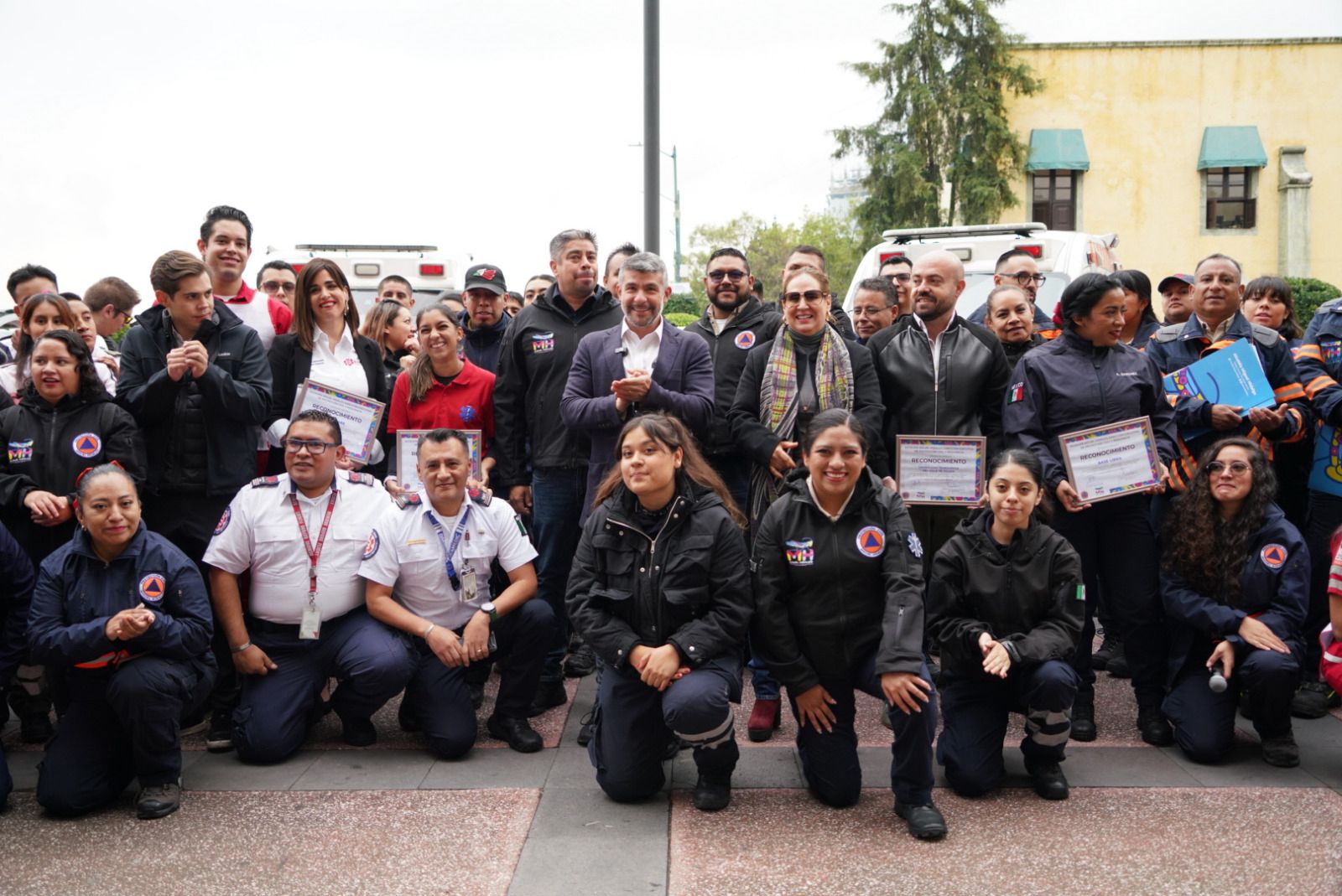 Socorristas colocan a MH a la vanguardia de CDMX en emergencias: Tabe Socorristas colocan a MH a la vanguardia de CDMX en emergencias: Tabe