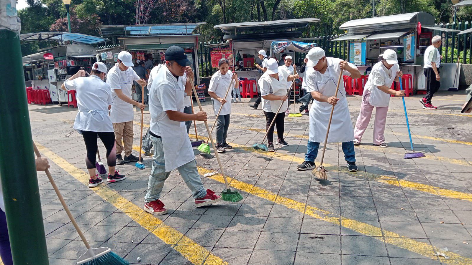 Comerciantes de vía pública y Alcaldía BJ recuperan espacios en colonia Nonoalco Comerciantes de vía pública y Alcaldía BJ recuperan espacios en colonia Nonoalco