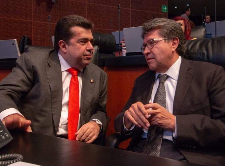 Si el diputado Pedro Haces se comporta como personaje que puede moverse en avión o helicóptero privados, celebrar su fiesta de cumpleaños en España o festejar con amigos en restaurante de suntuoso hotel de la Ciudad de México es porque posee recursos para hacerlo. FOTO: Especial