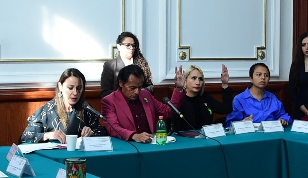 Aprueban celebración de consulta para Sistema Público de Cuidados en CDMX Aprueban celebración de consulta para Sistema Público de Cuidados en CDMX