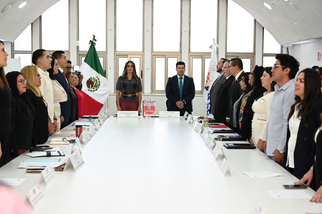 Ale Rojo de la Vega llama a cerrar filas por la Cuauhtémoc Ale Rojo de la Vega llama a cerrar filas por la Cuauhtémoc