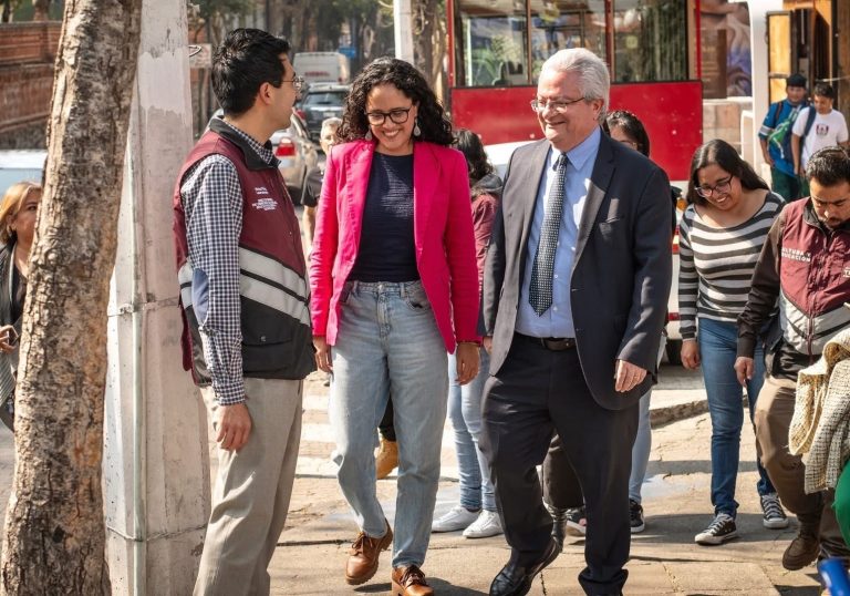 Miguel Ángel Nieto, Emmanuel Almazán, Óscar Enrique Mayorga, Roberto Terres Trip